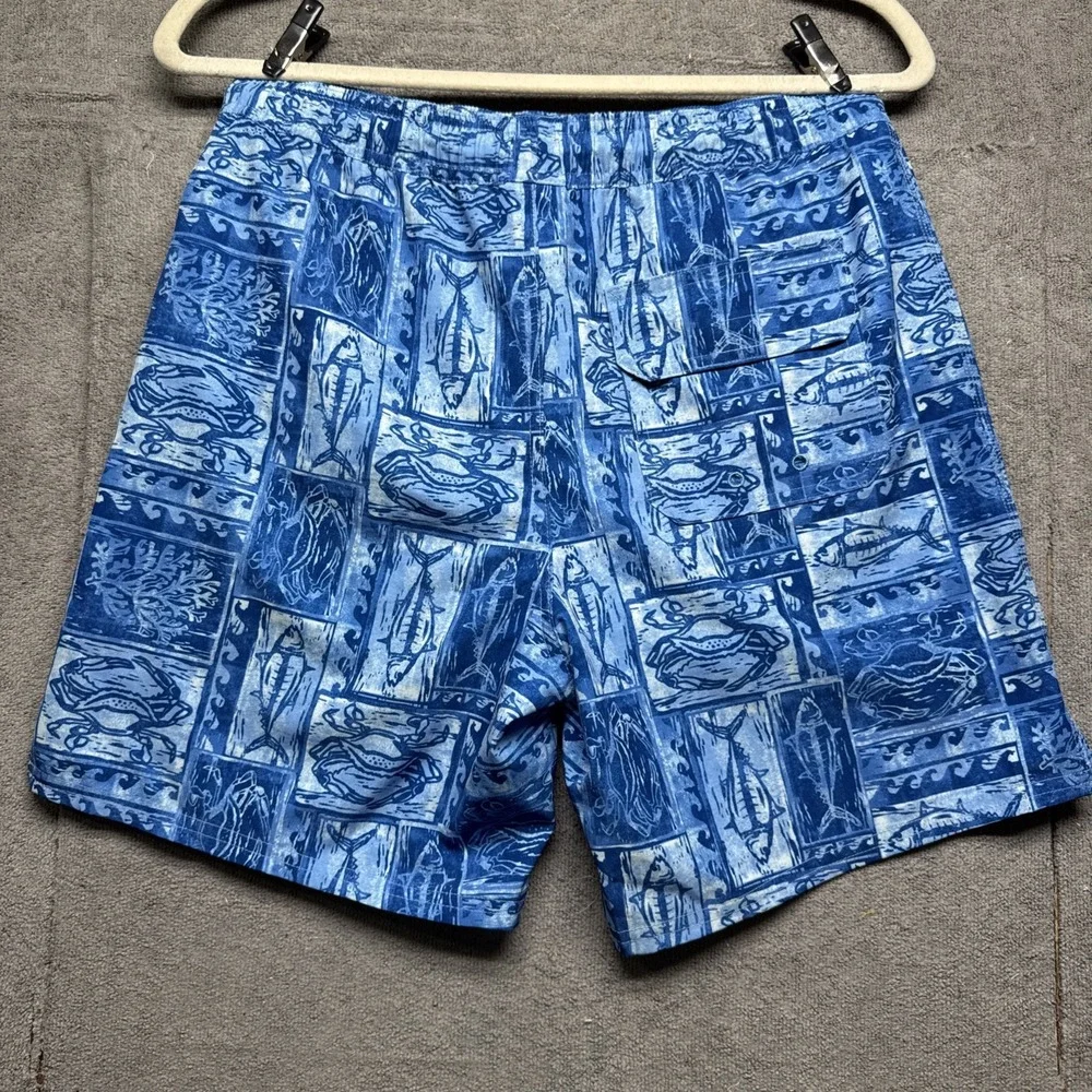 Vineyard Vines Men's Blue Swim Trunks Large Island Print Drawstring Mesh Lined‎